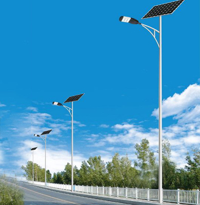 1742828123952659.jpg 果洛太阳能路灯.jpg