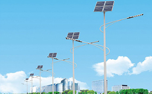 果洛北方冬季太阳能路灯的保养要点