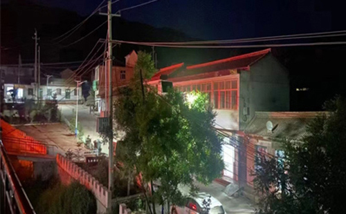 果洛太阳能路灯防雷接地做法详解