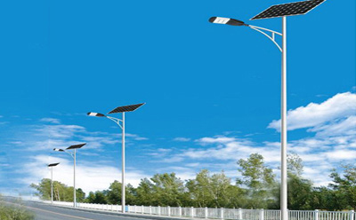 农村道路装果洛太阳能路灯选多大瓦数实测 农村道路装果洛太阳能路灯选多大瓦数实测